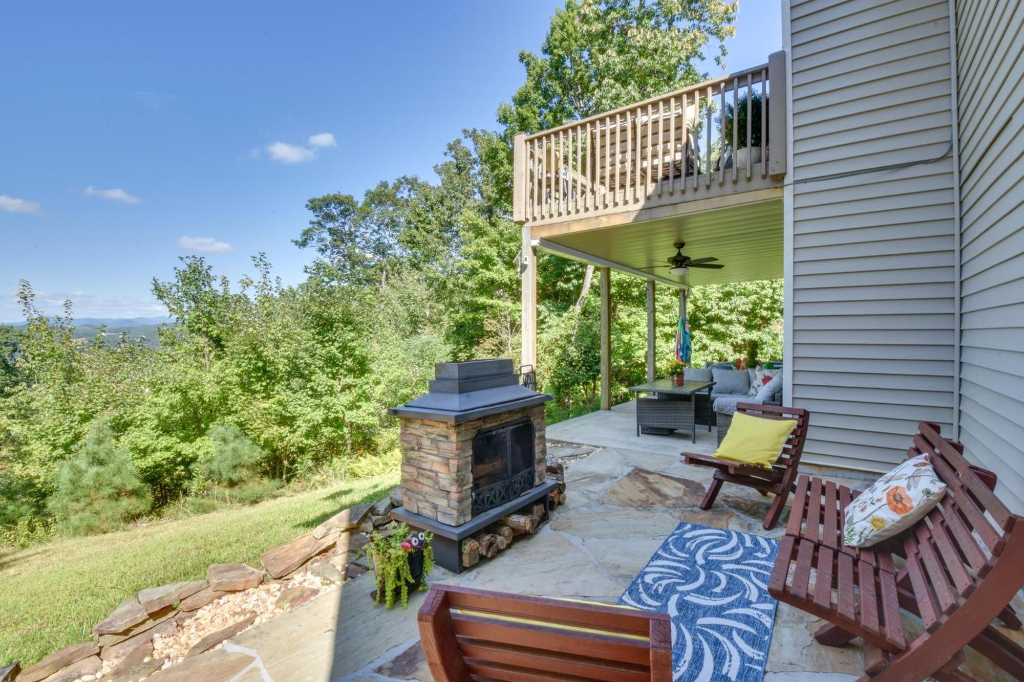 Lakemont Retreat Game Room, Hot Tub, And Mtn Views! Екстериор снимка